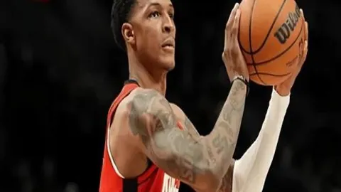 “非遗之旅：冰壶运动员探寻西宁古韵，体验千年文化底蕴（2025-03-10）”